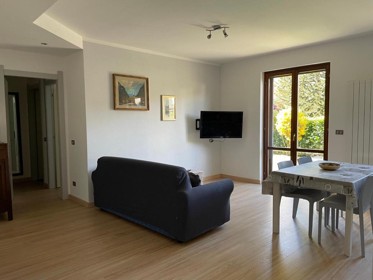 Apartamento La Casa Del Conte - Feriolo Di Baveno Con Giardino Privato Exterior foto